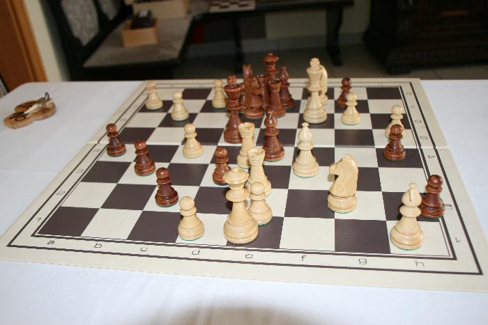 Schachfiguren ruhen sich aus